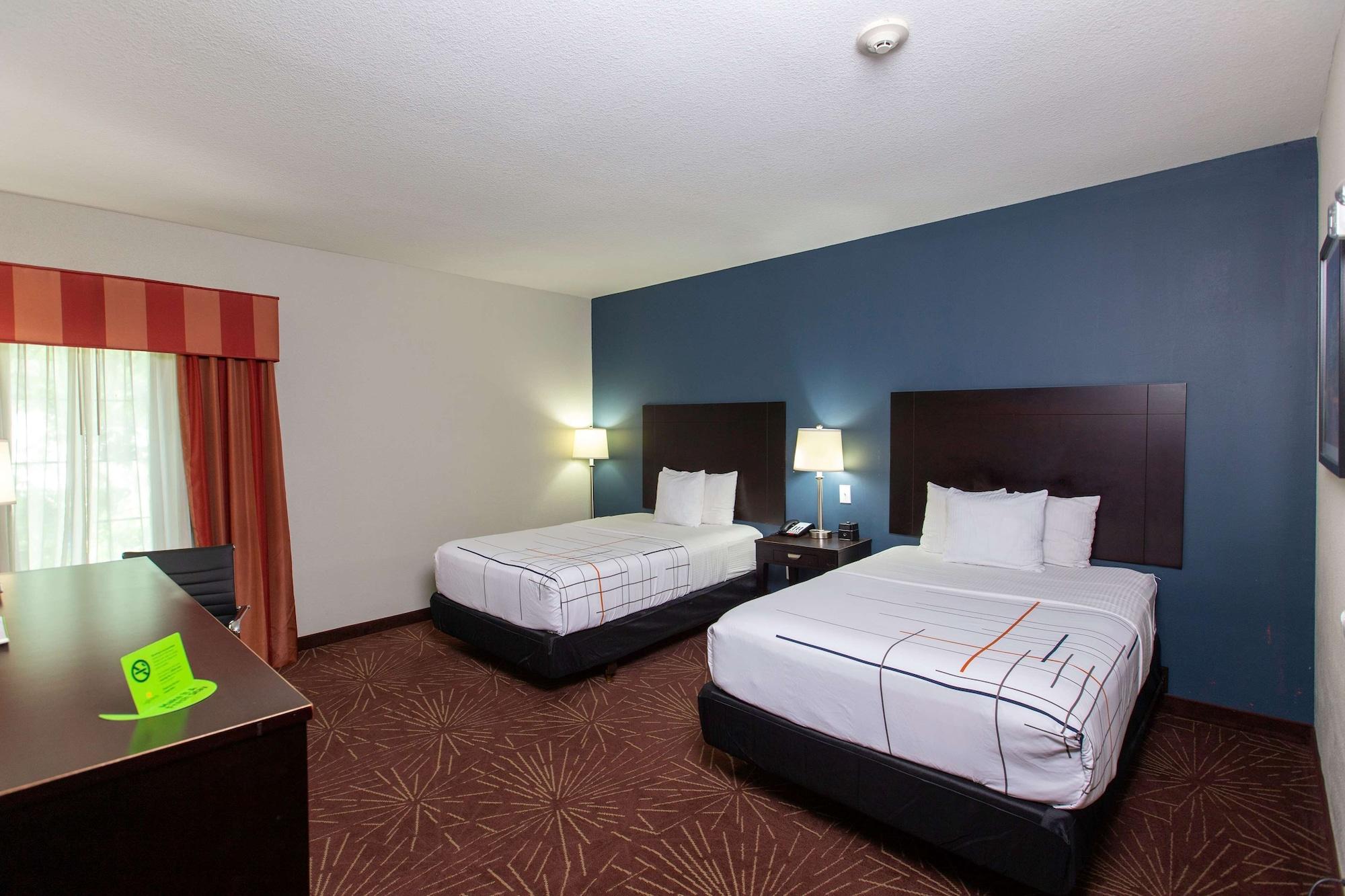 La Quinta By Wyndham Houston East At Normandy Hotell Exteriör bild