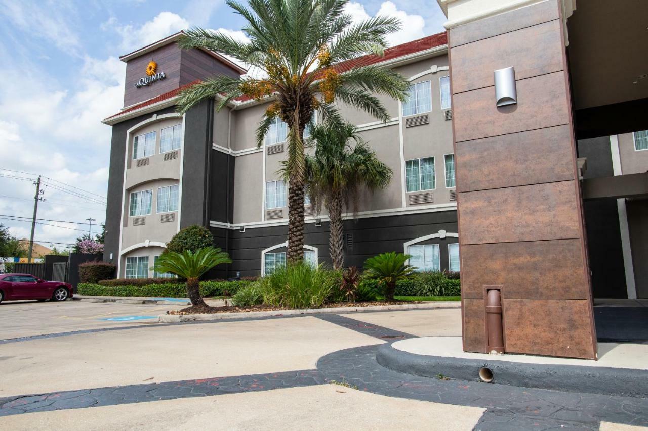 La Quinta By Wyndham Houston East At Normandy Hotell Exteriör bild